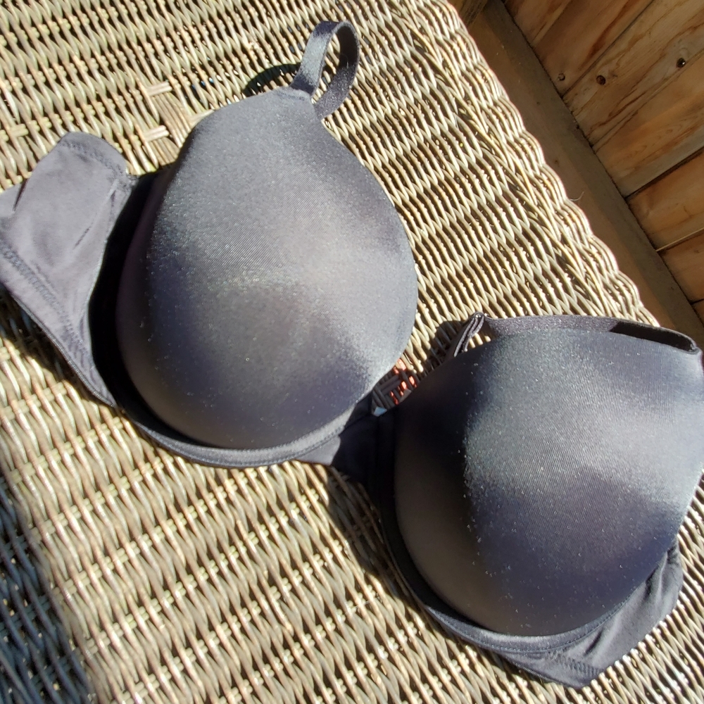 Pink Victoria Secret Black Bra 34DD